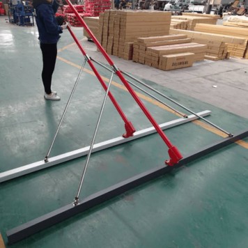 Корректирующая рейка (Гладилка скребковая)-3